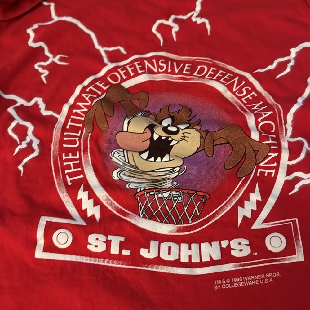 Vintage St. Johns Basketball 90s “TAZ”. Warner Bros Collab